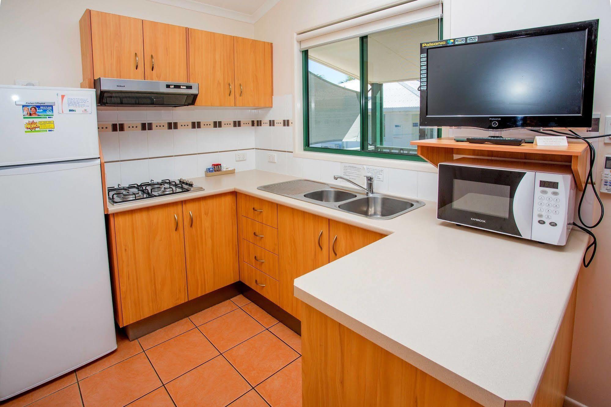 Nrma Bowen Beachfront Holiday Park מראה חיצוני תמונה